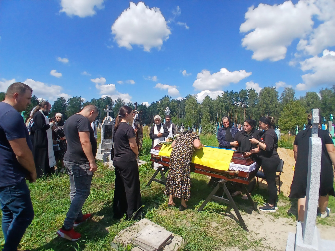 Героя повернули під час обміну тілами загиблих: на Волині в останню дорогу провели Івана Заблоцького