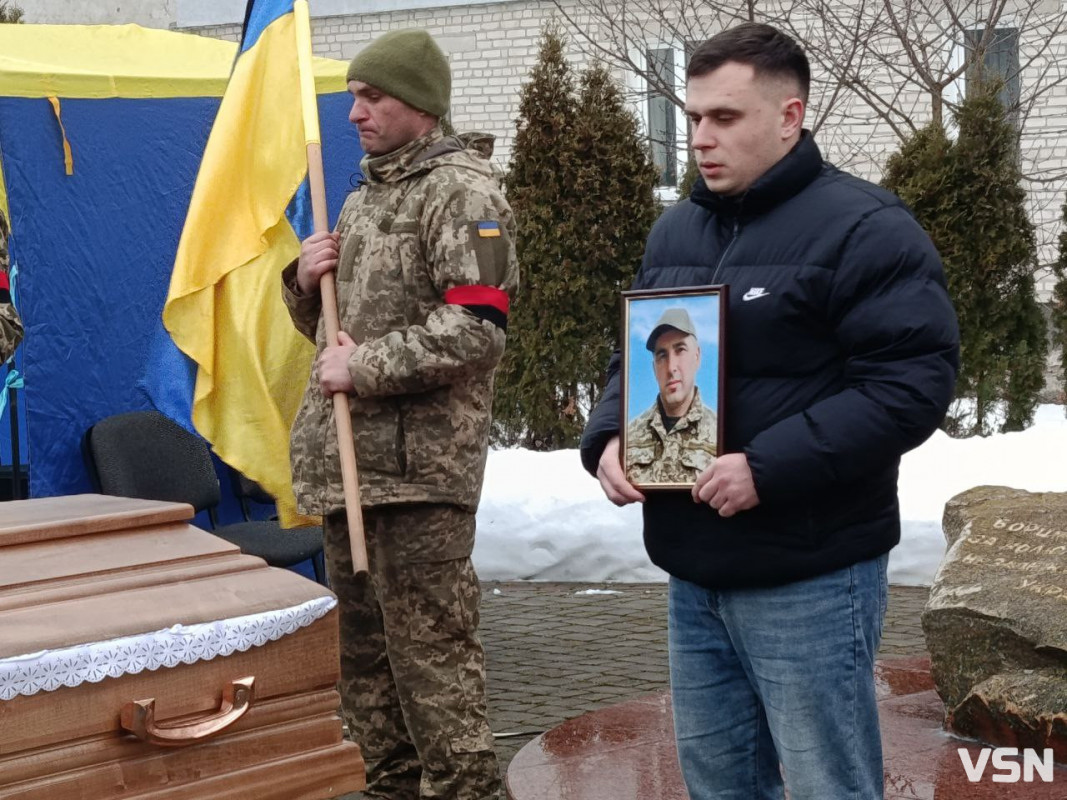 Загинув понад 20 місяців тому: на Волинь «на щиті» повернувся Герой Микола Стець