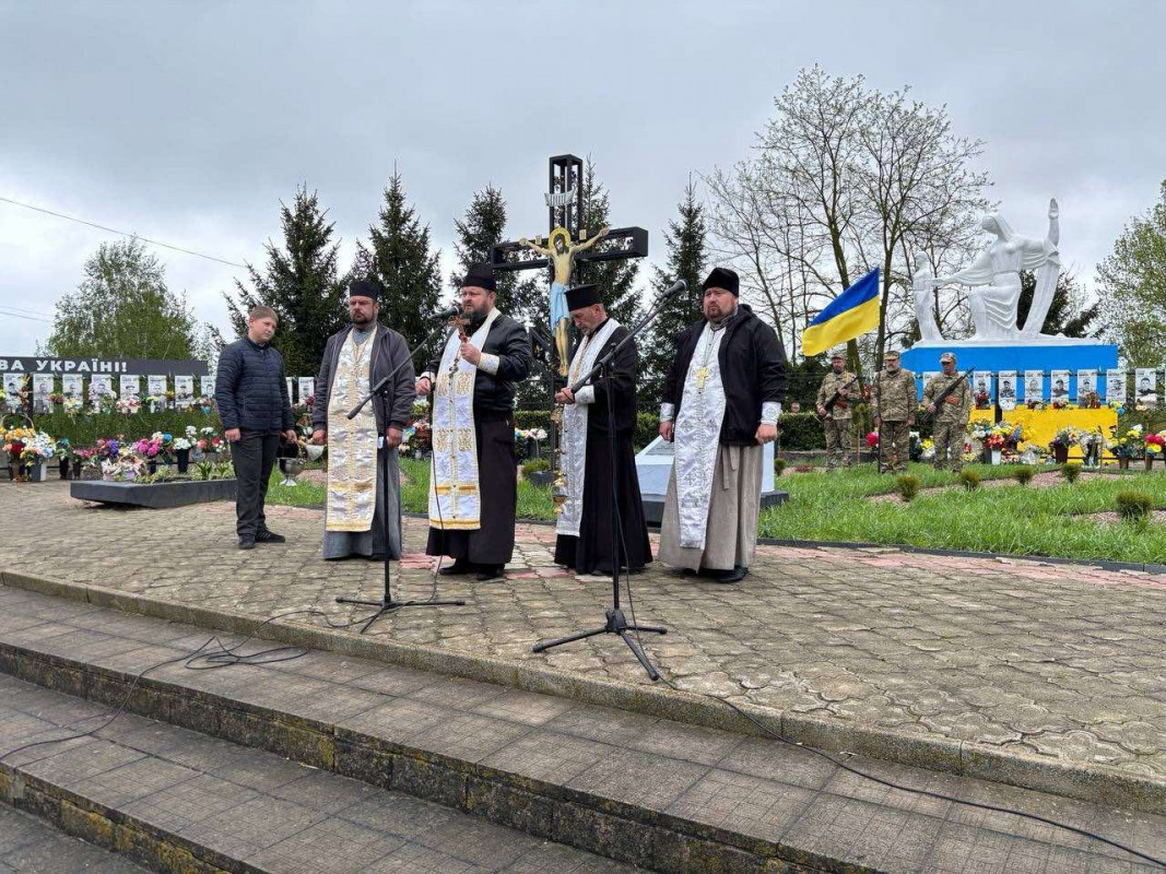 У селищі на Волині родині загиблого Героя вручили орден «За мужність» ІІІ ступеня