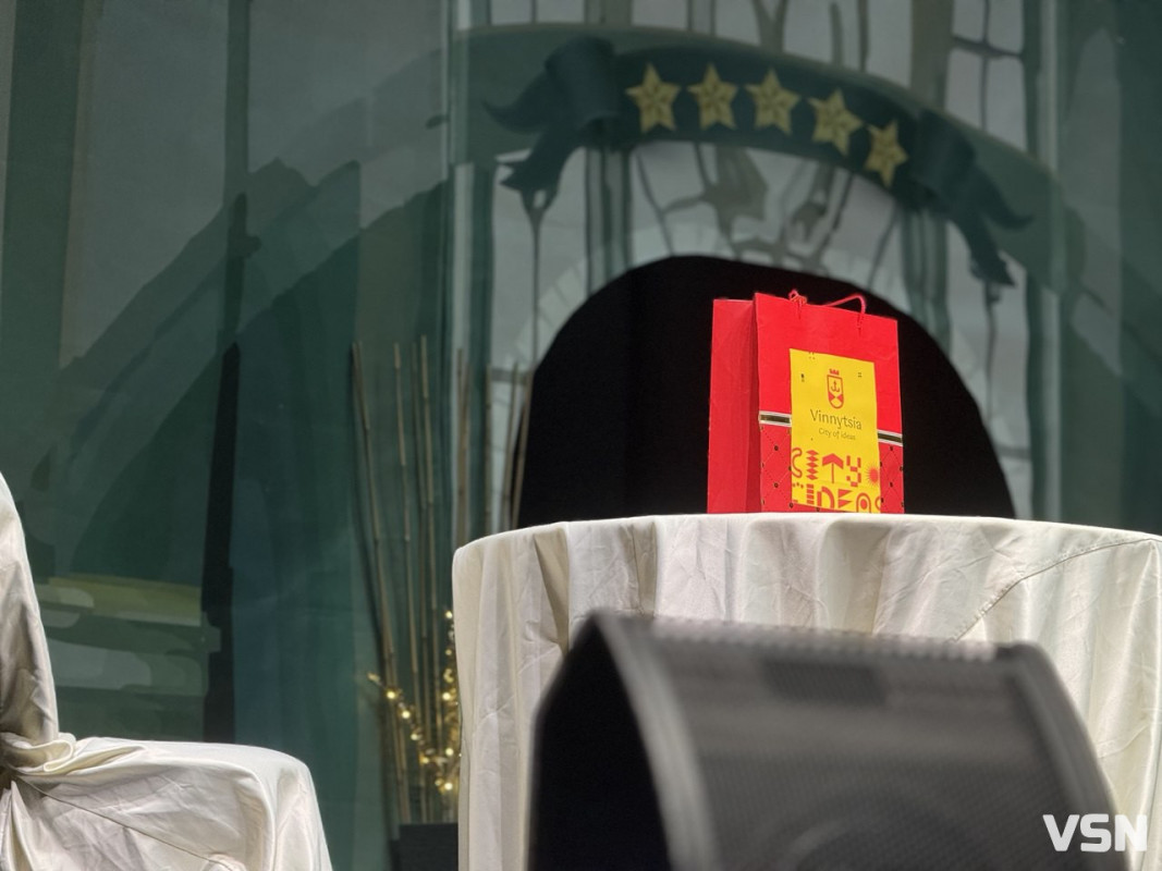 Комедія «Перевертень» у Луцьку: як минув театральний вечір