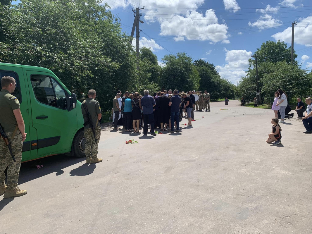 Волиняни провели в останню дорогу Героя-військовослужбовця Мар'яна Куця