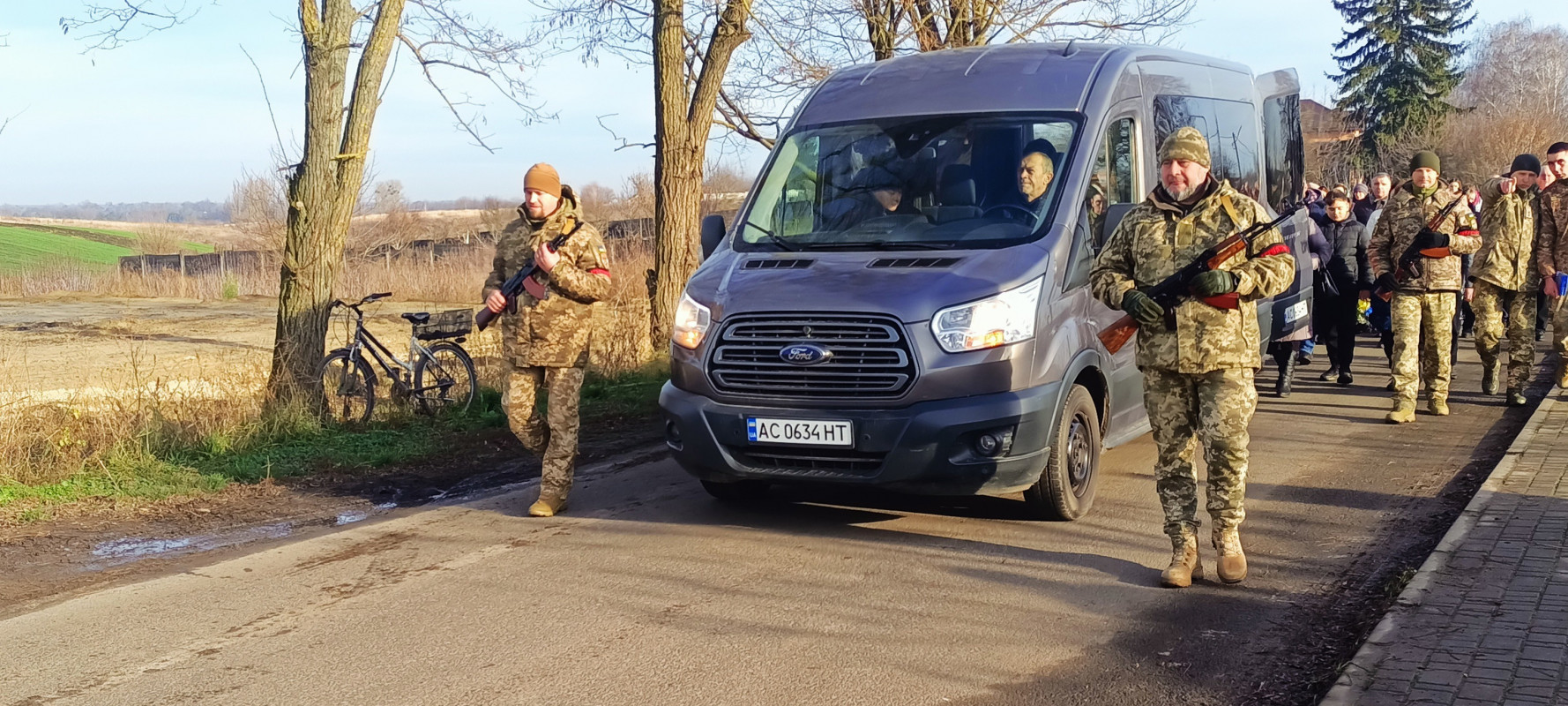 2 роки і 7 місяців родина чекала звістки про зниклого безвісти воїна: на Волині поховали Героя Миколу Абрамовича