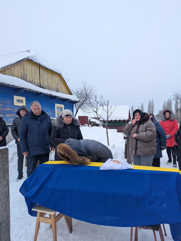 Сільський майстер на всі руки: волиняни попрощалися з Героєм Володимиром Вавринюком