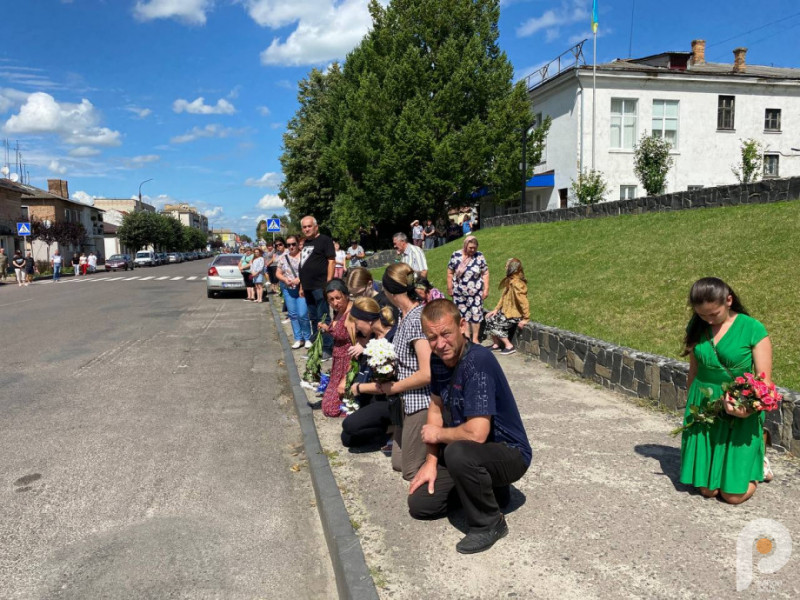 На Волині попрощались з бійцем Володимиром Оченком, який загинув захищаючи Україну