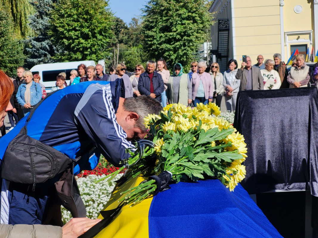 Отримав повістку й без вагань з’явився до ТЦК: на Волині в останню земну дорогу провели Героя Тараса Солтиса