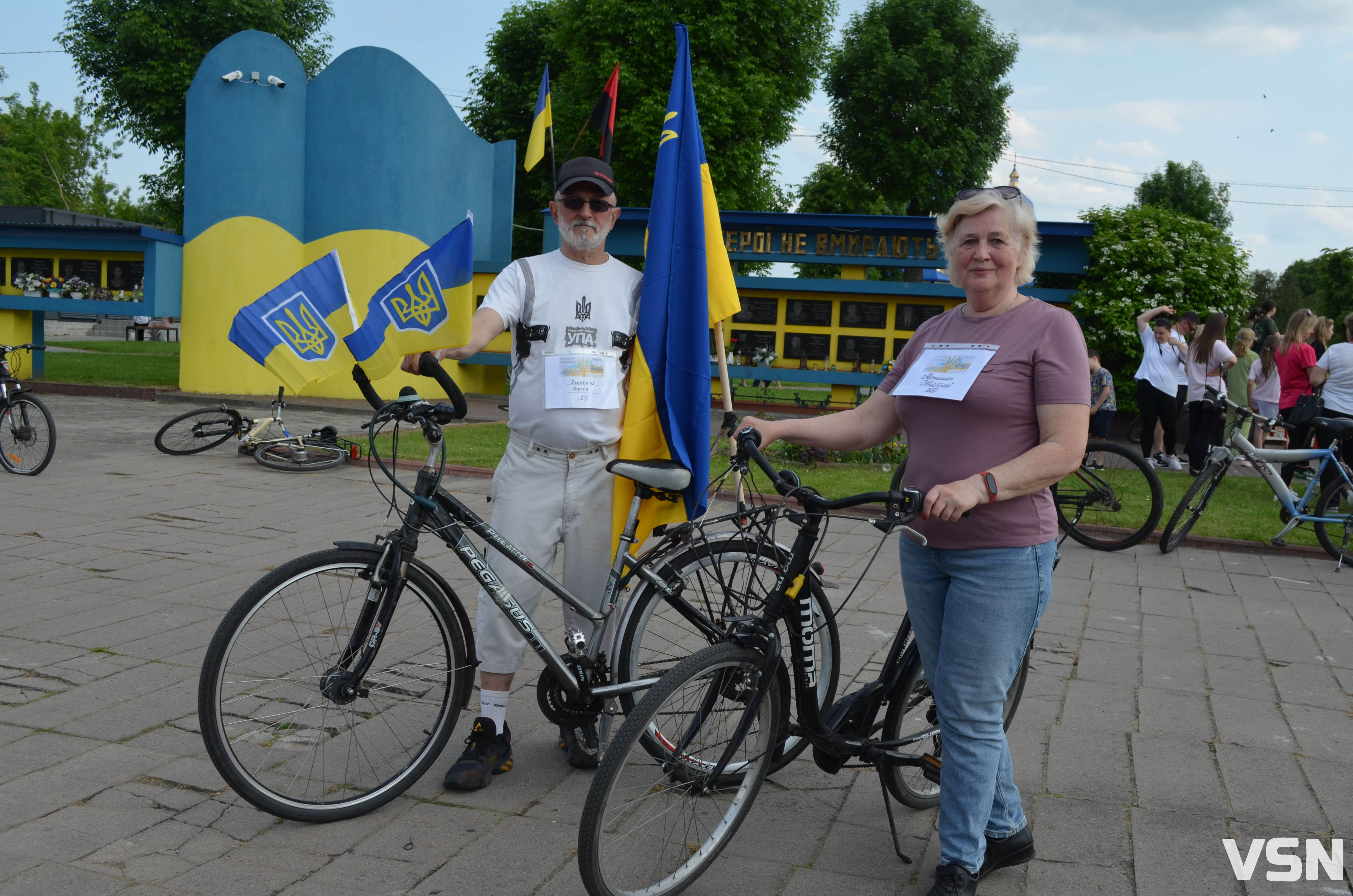 «Їду за Героя»: у місті на Волині вдруге провели благодійний велозаїзд на підтримку ЗСУ