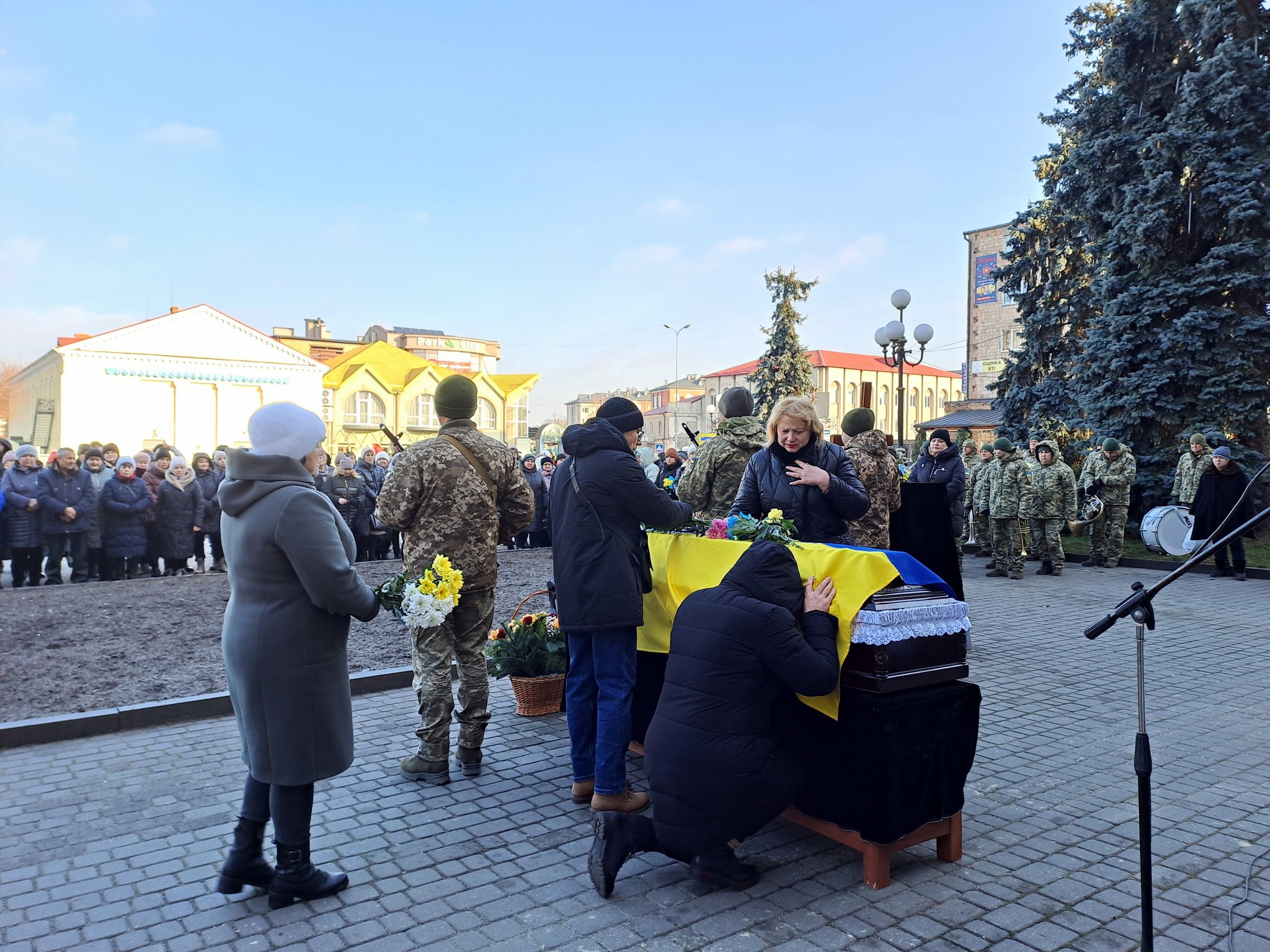 Народився в Росії, але життя віддав за Україну: на Волині попрощалися з Героєм Олексієм Крижановським