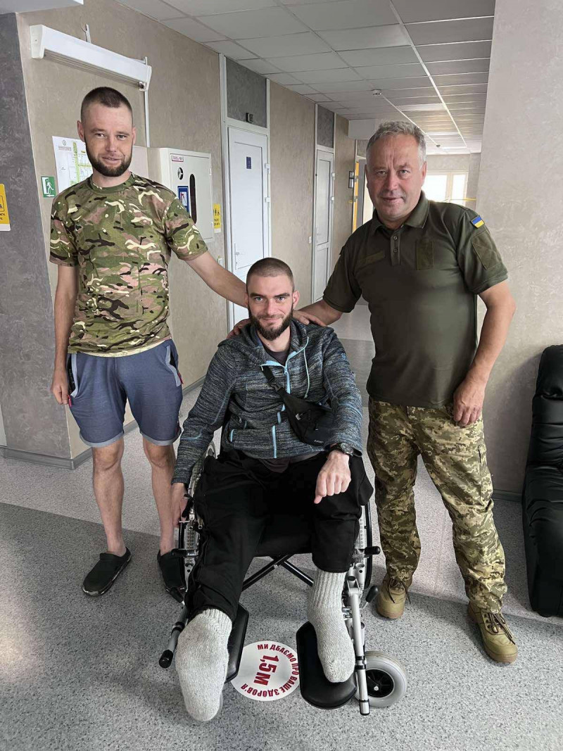 Вижив після КАБу і знову вчився ходити: історія воїна-добровольця з Луцького району