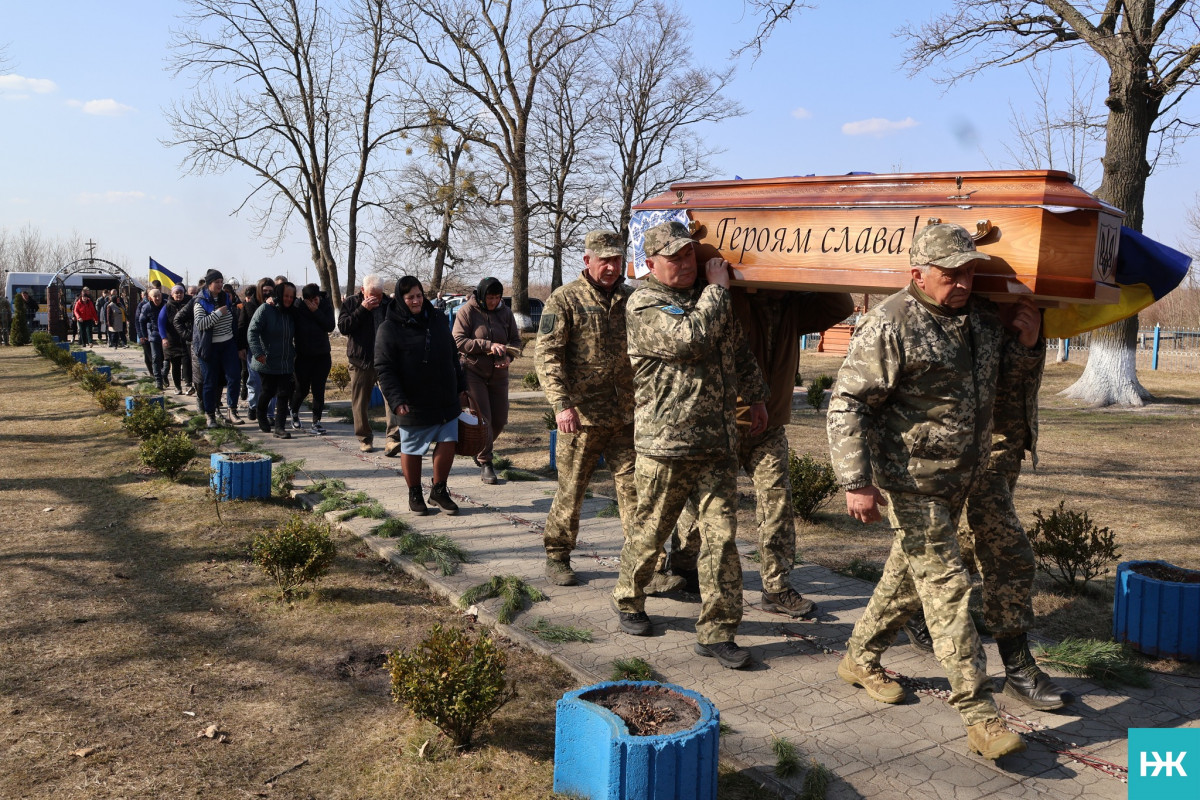 Війна забрала ще одне молоде життя: на Волині попрощалися із захисником Богданом Дідиком