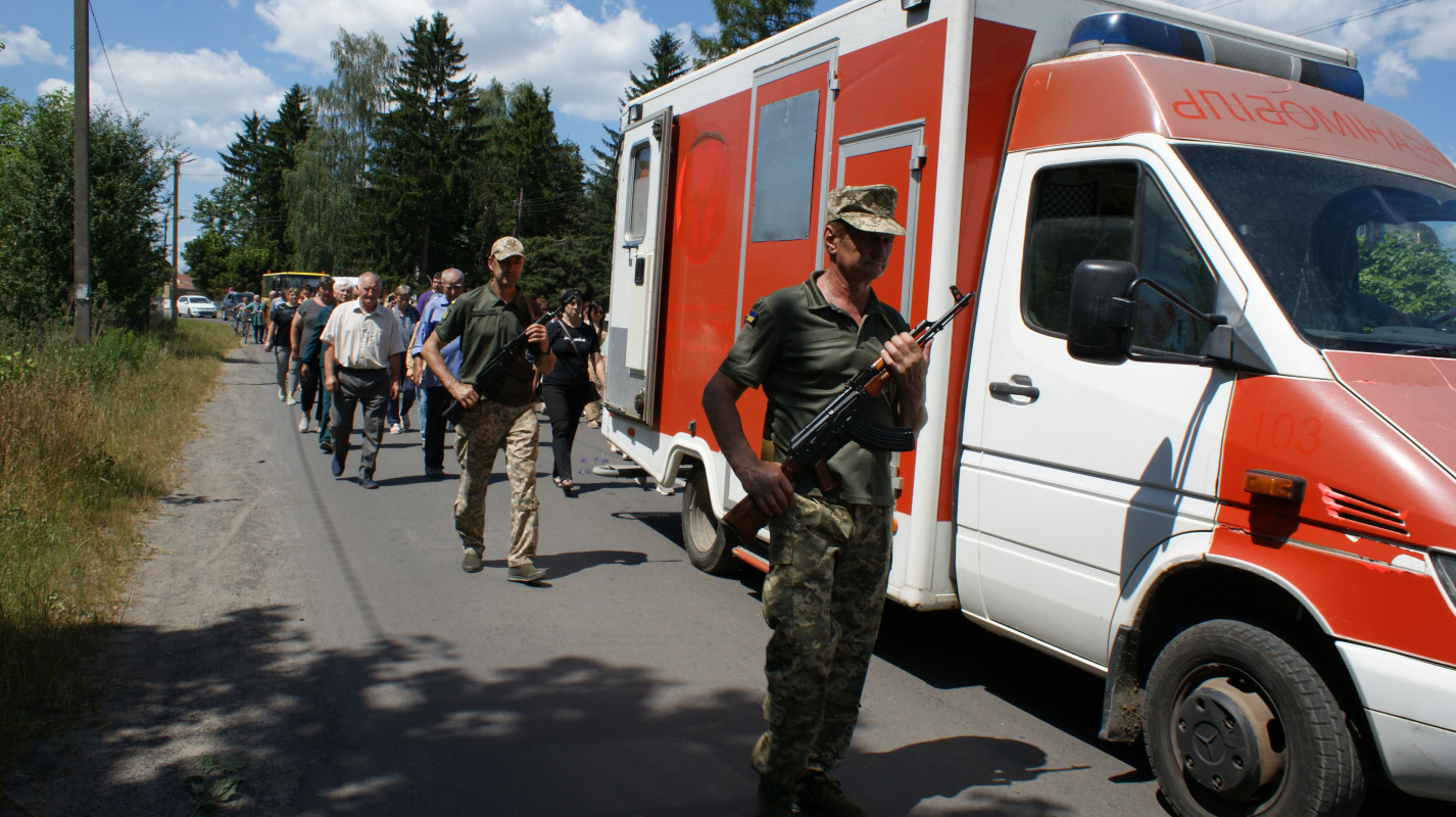 «За його голову окупанти обіцяли винагороду»: на Волині попрощалися з легендарним розвідником Віктором Зенцом
