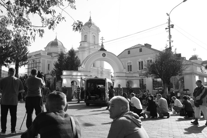 Життя обірвалось від поранень: у Луцьку попрощалися із захисником України Валентином Потапчуком