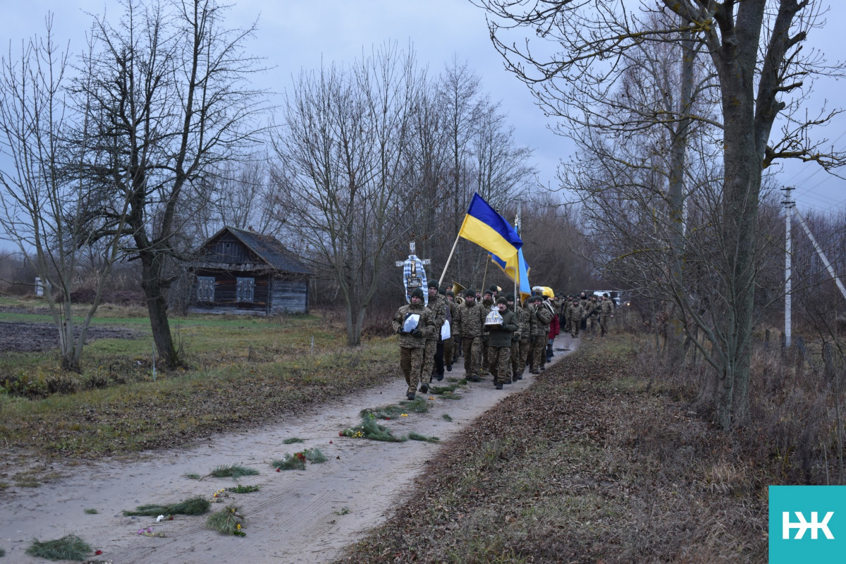 Молодий воїн не встиг створити сім'ю: на Волині попрощалися із загиблим Героєм Юрієм Кратіком