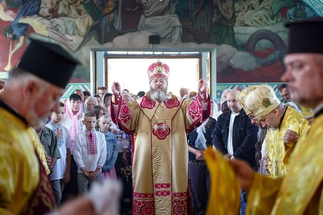 У місті на Волині відзначили 30-річчя Покровського собору: митрополит Михаїл очолив Літургію