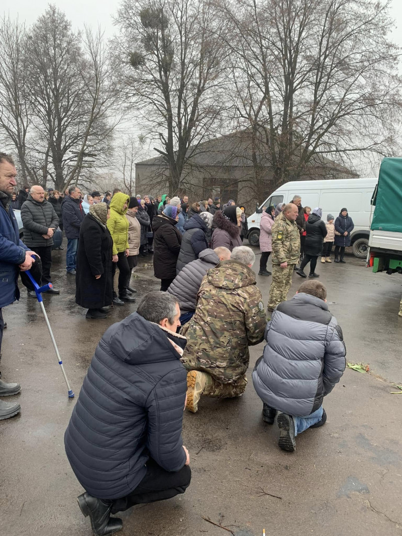 Життя обірвалося від численних травм: на Волині попрощалися із захисником Юрієм Сапіжуком