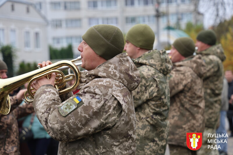 У Луцьку попрощалися з двома захисниками - Анатолієм Парфенюком та Олександром Кондращуком