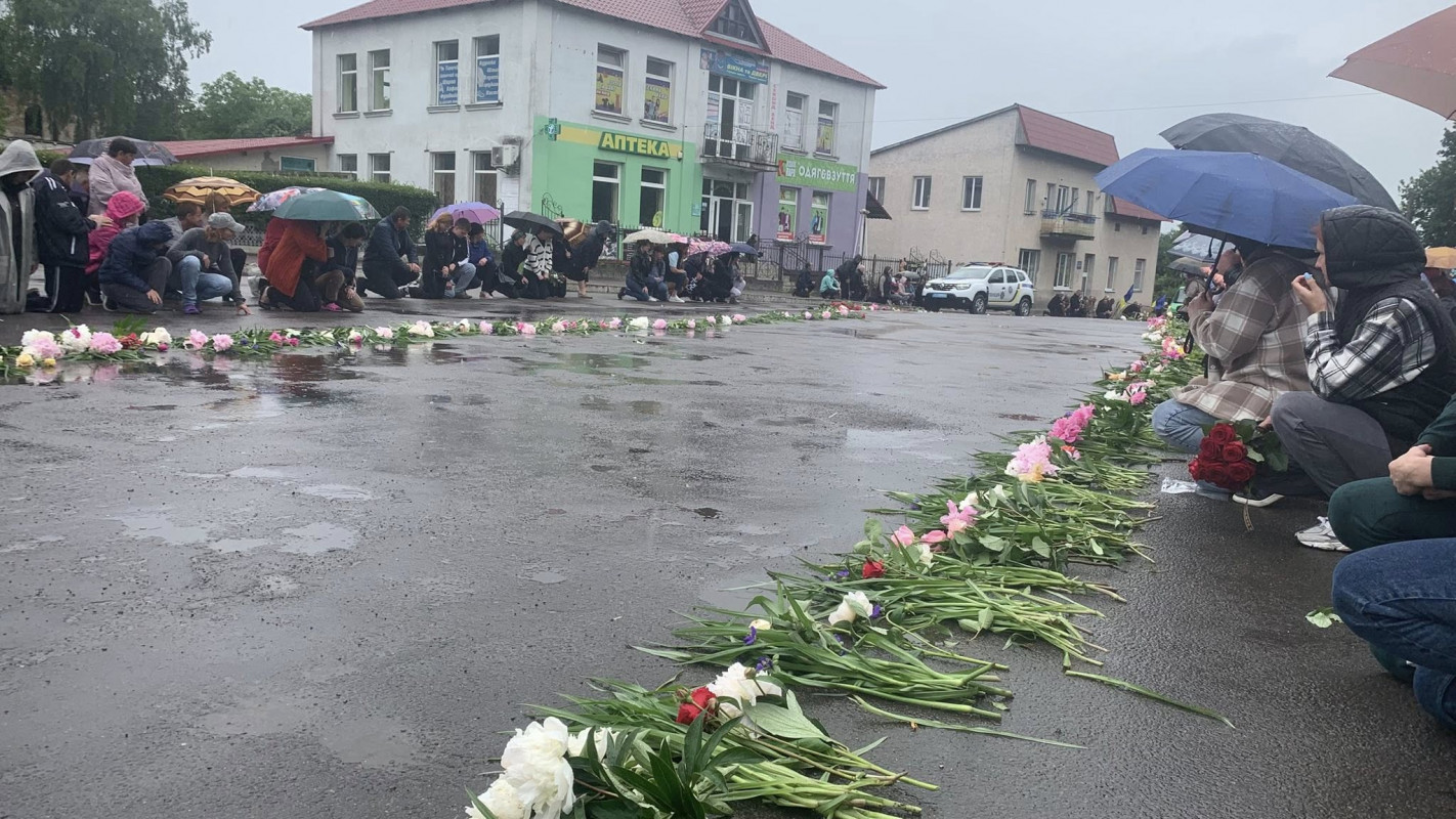 Довго сподівалися, що він живий: на Волині поховали Героя Василя Корінецького, який понад півтора року вважався зниклим безвісти