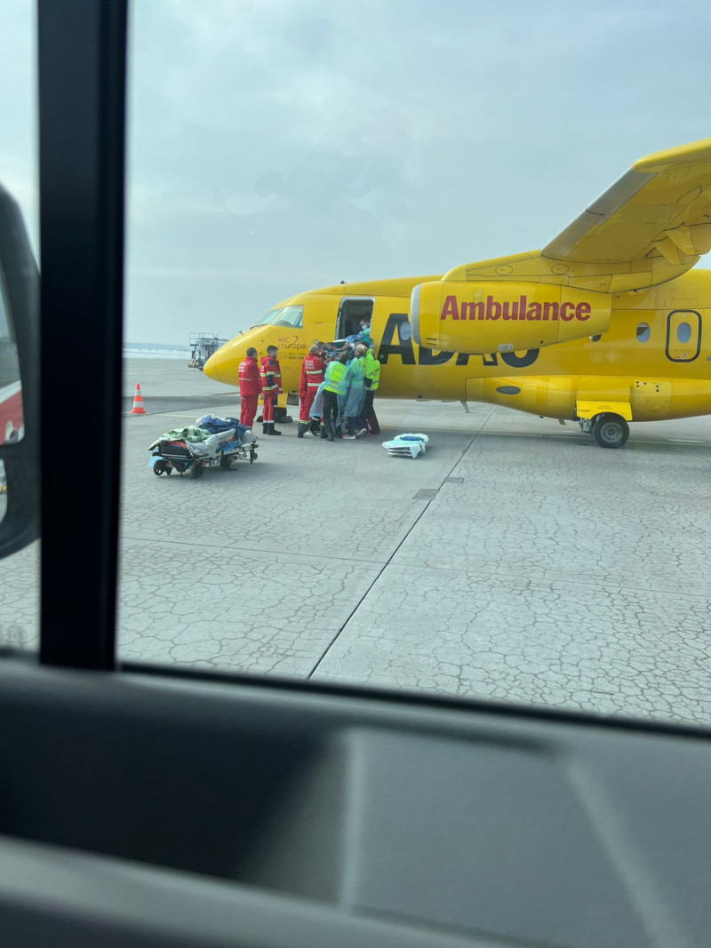 Медики з Волині транспортували важкопораненого пацієнта з опіками до Польщі