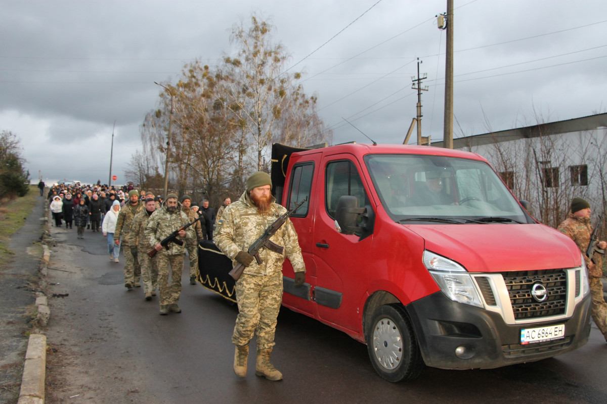 Мінно-вибухова травма забрала життя Героя: на Волині попрощались із 28-річним захисником Володимиром Левчиком