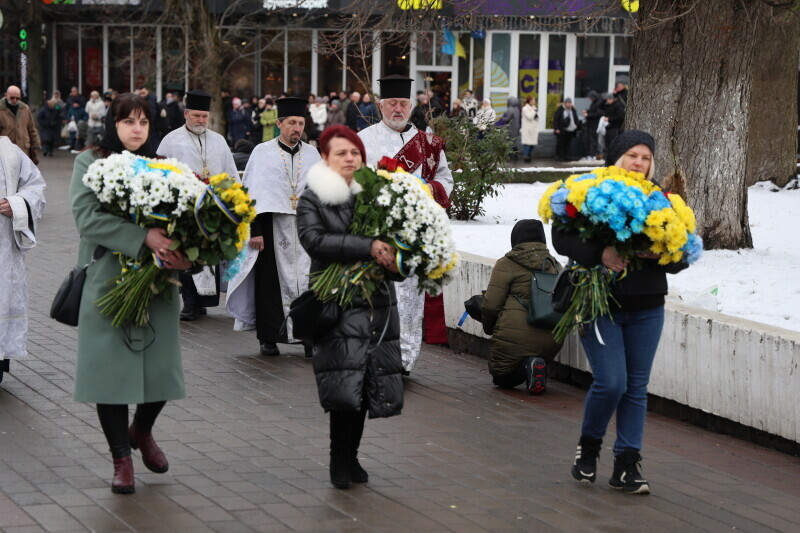 «Хотів жити»: у Луцьку попрощалися із 40-річним бійцем Андрієм Лащуком