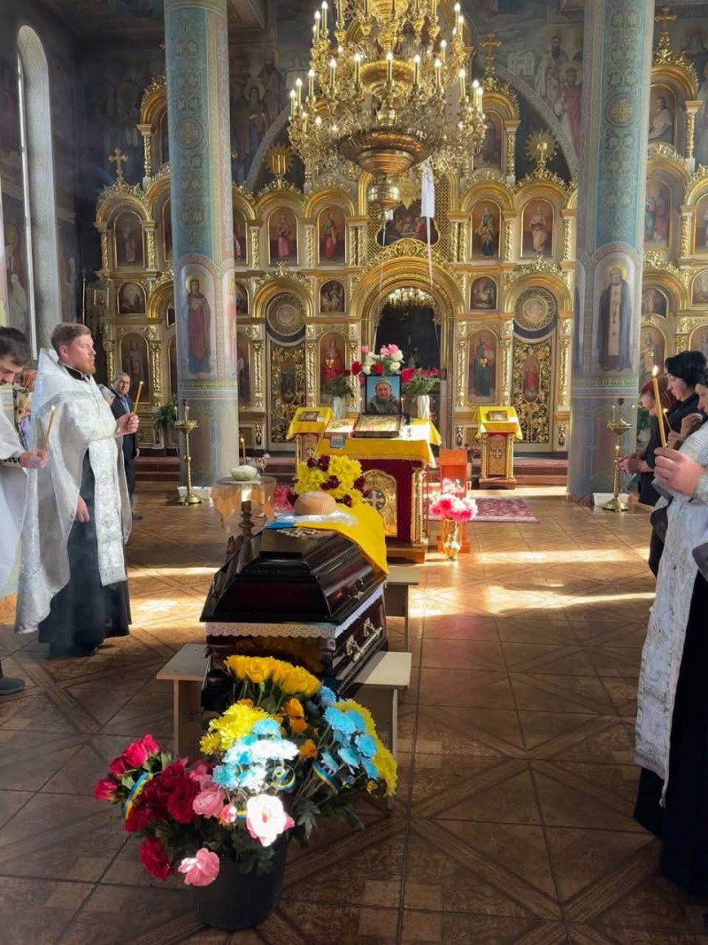 На Волині попрощалися із захисником Олександром Хмаруком, загибель якого підтвердила ДНК-експертиза