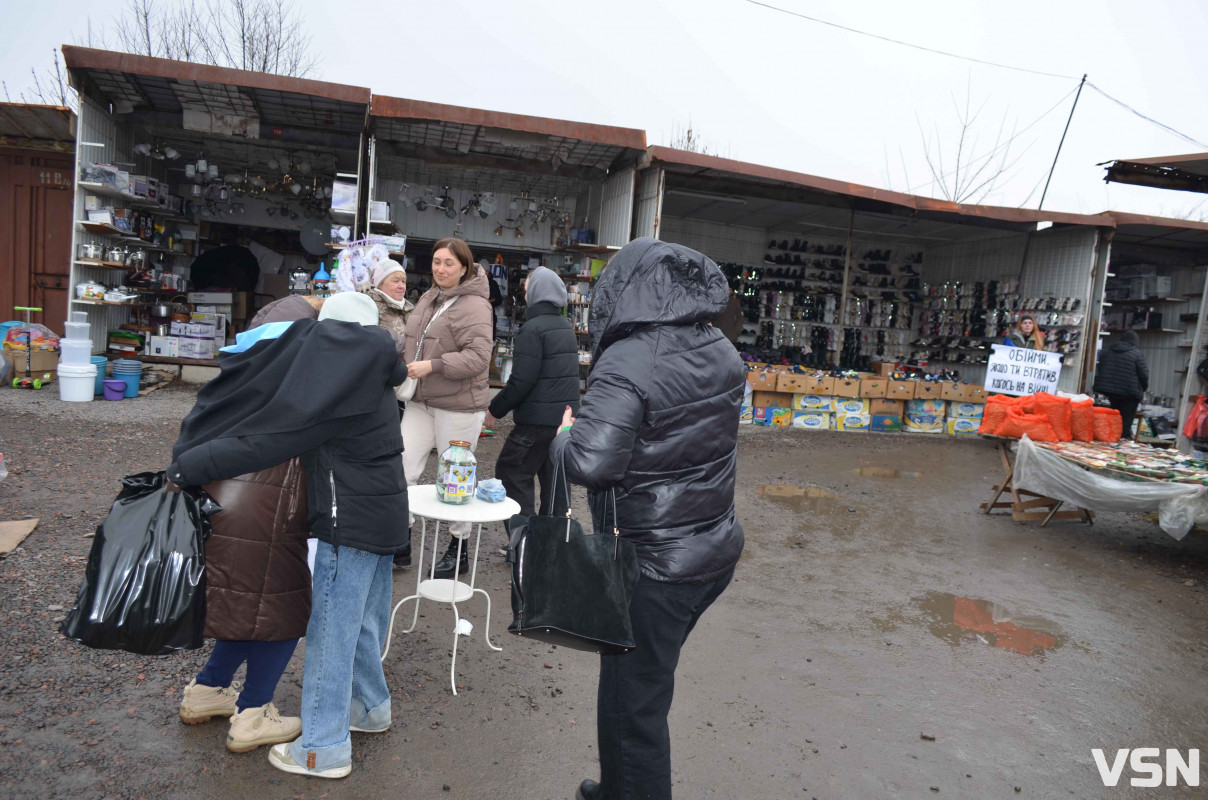 «Обійми, якщо не байдуже»: на Волині у прикордонній громаді відбулася акція на підтримку військових та їхніх сімей