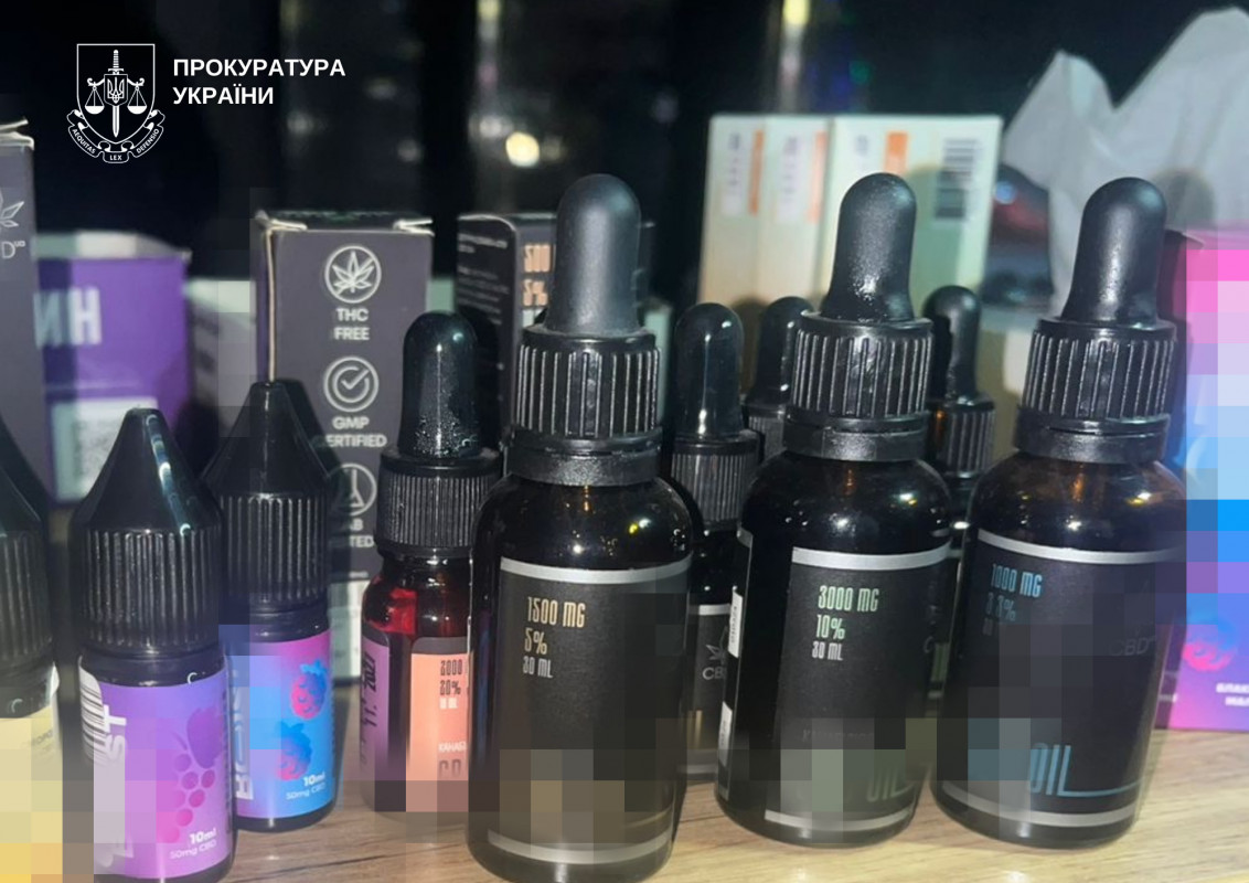 Незаконний бізнес на 430 млн грн: троє волинян організували мережу виготовлення і збуту наркотиків