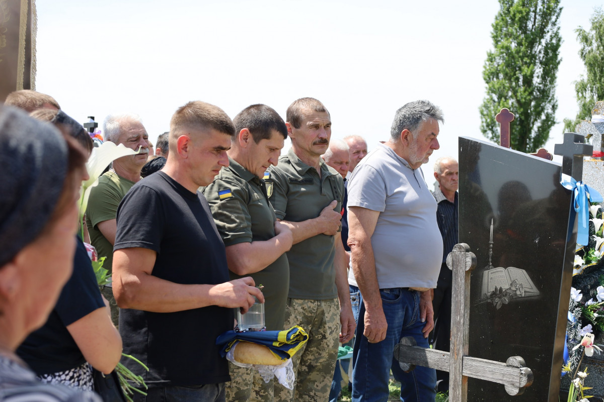 Після поранення повернувся до мирного життя, однак серце зупинилося: на Волині поховали молодого захисника Павла Марчука