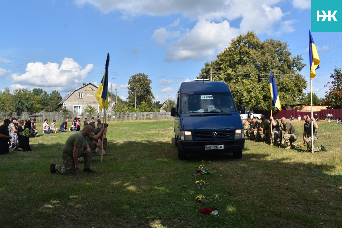 Волиняни провели в останню дорогу загиблого Героя з Волині Василя Маковського