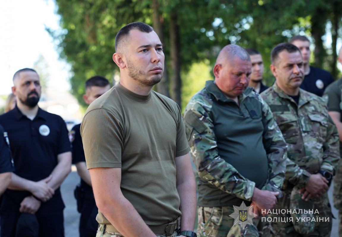 На Волині відкрили пам’ятну дошку Герою-поліцейському Сергію Тлумачу, який загинув на війні