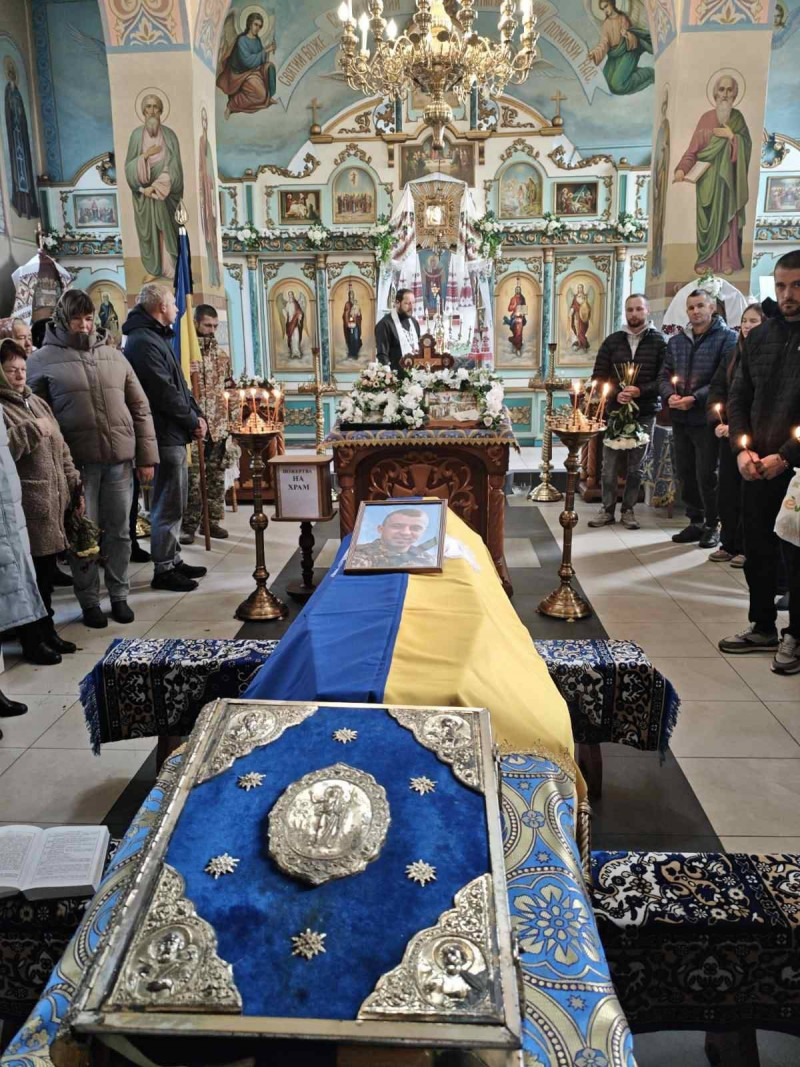 Назавжди 30: на Волині попрощалися із захисником Романом Гілем, якого вважали зниклим безвісти