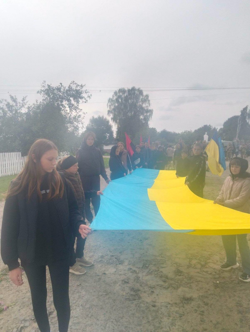 Волиняни попрощалися із захисником Олександром Пінчуком, який понад два роки вважався зниклим безвісти