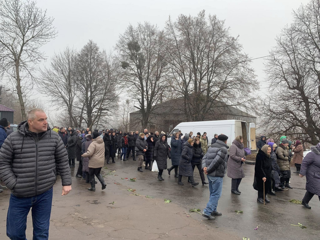 Життя обірвалося від численних травм: на Волині попрощалися із захисником Юрієм Сапіжуком