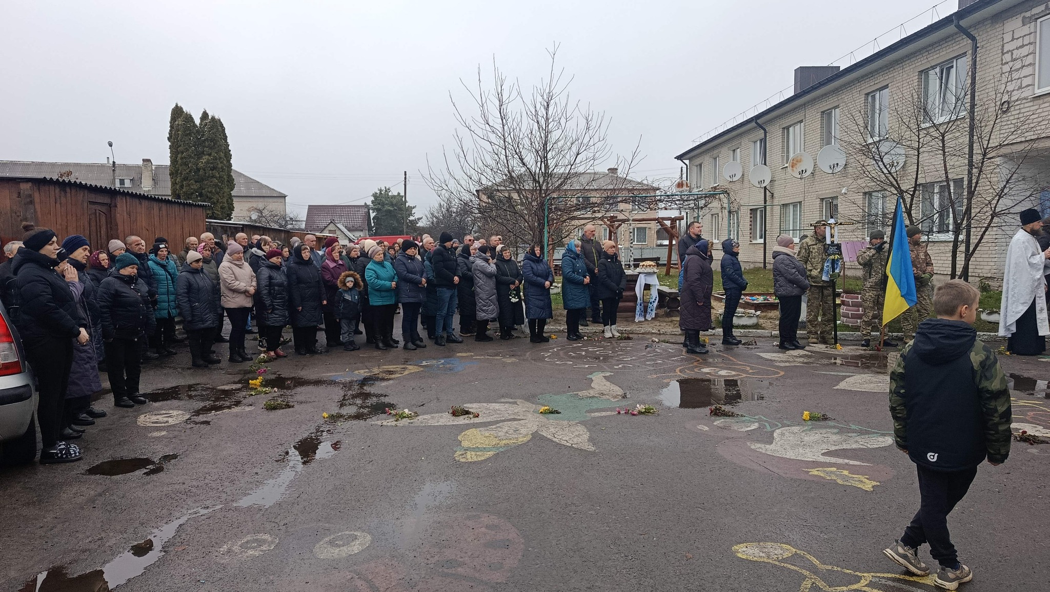 Трагічно загинув у ДТП: на Волині попрощалися із 32-річним захисником Едуардом Радчуком