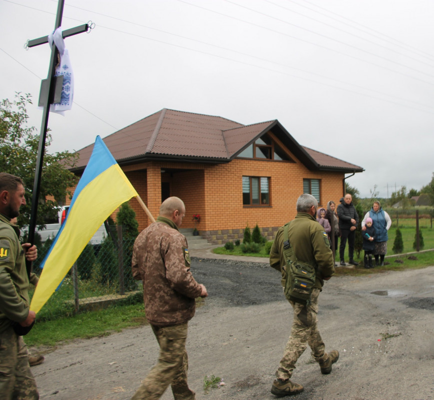 Загинув у полоні: волиняни провели до місця вічного спочинку воїна Ярослава Гарбара