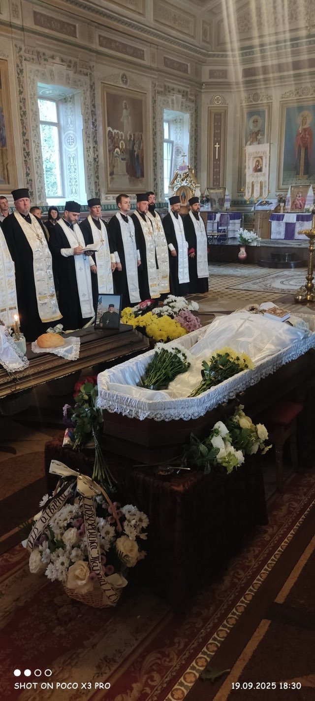На Волині прощаються з настоятелем Свято-Юріївського храму, протоієреєм Євгеном Шевчуком