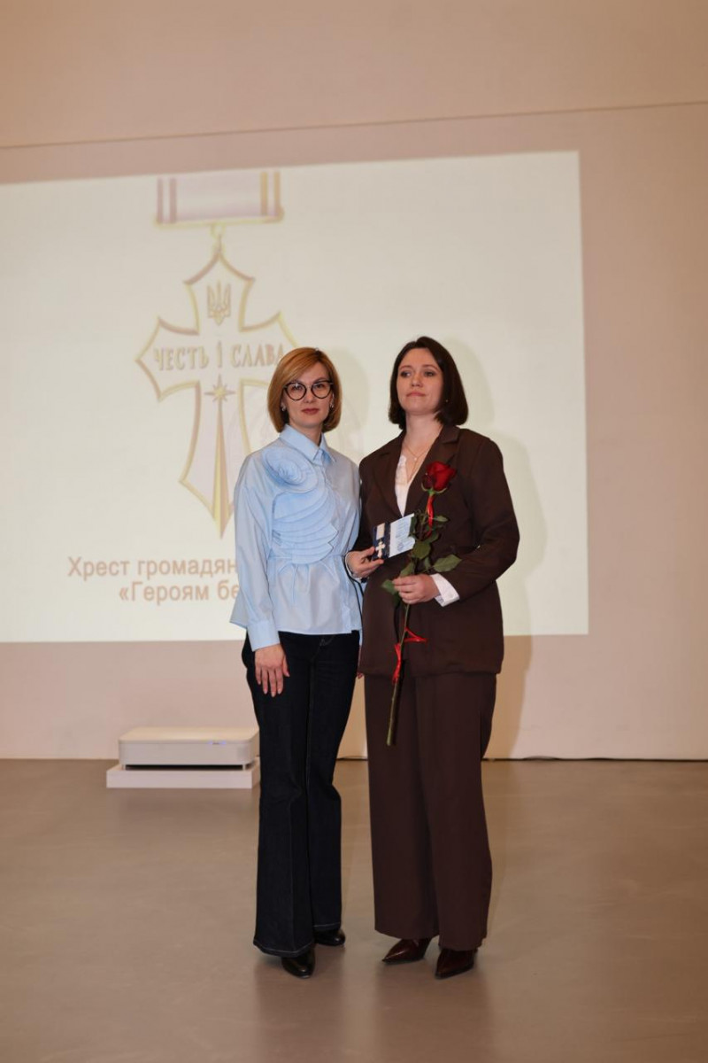 «Герої без зброї»: у Луцьку вручили почесні відзнаки людям, які щодня рятують і допомагають