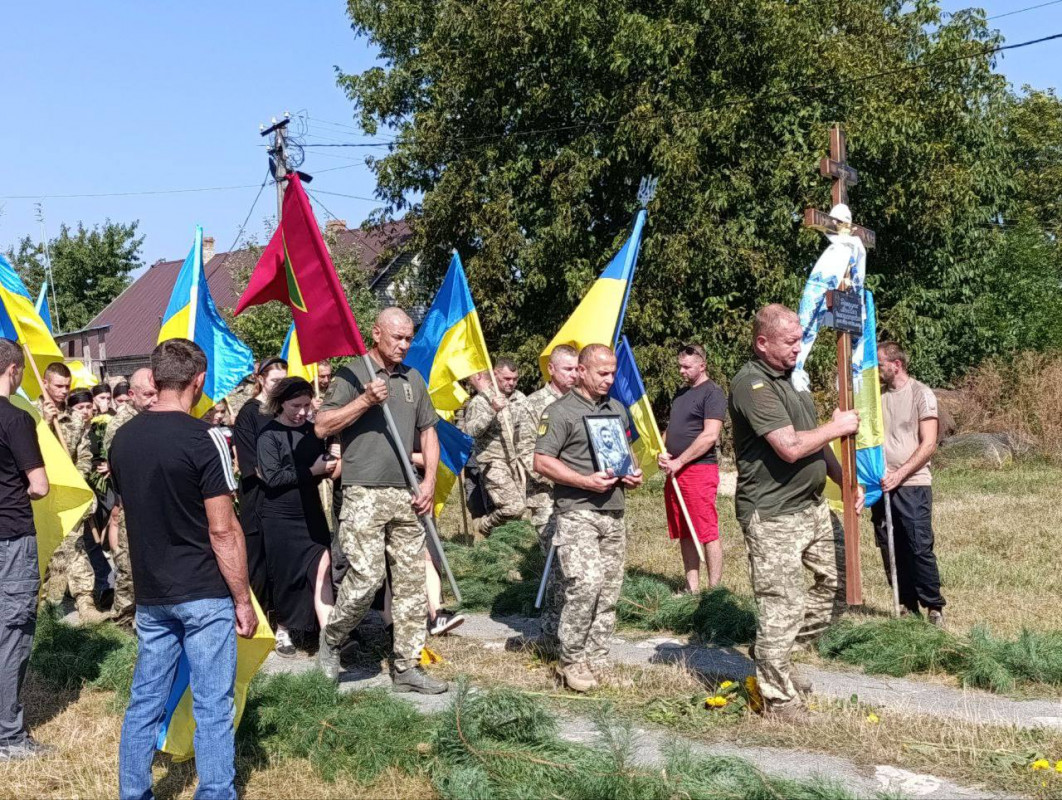 На Волині поховали 26-річного Героя Миколу Дроздюка