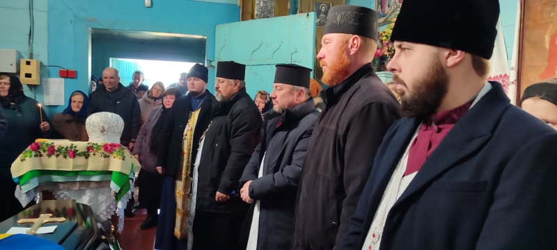 Загинув внаслідок удару FPV-дроном: волиняни попрощалися із загиблим Героєм Сергієм Семчуком