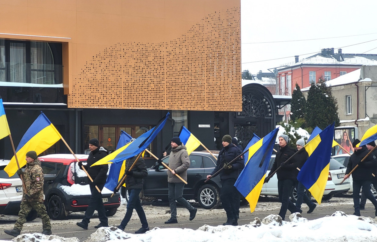 Казав «Воюватиму до Перемоги»: на Волині попрощалися із Героєм Юрієм Мельником, серце якого зупинилося на війні