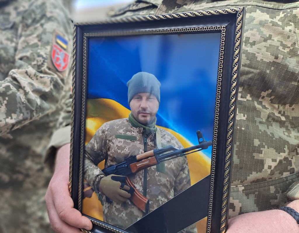 Загинув 15 місяців тому у Курській області: на Волині поховали Героя Анатолія Смаля