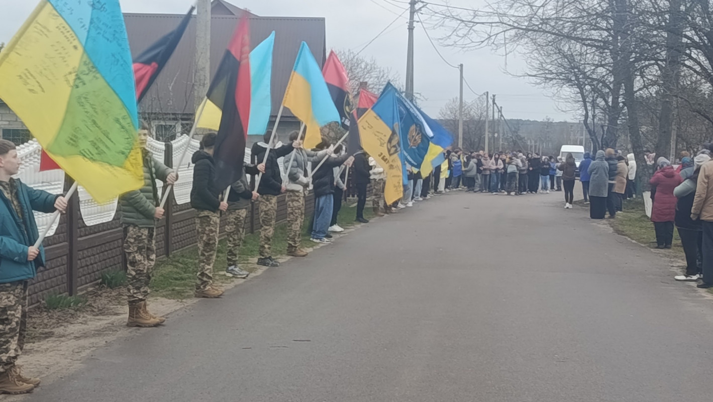 У громаді на Волині зустріли звільненого з полону захисника