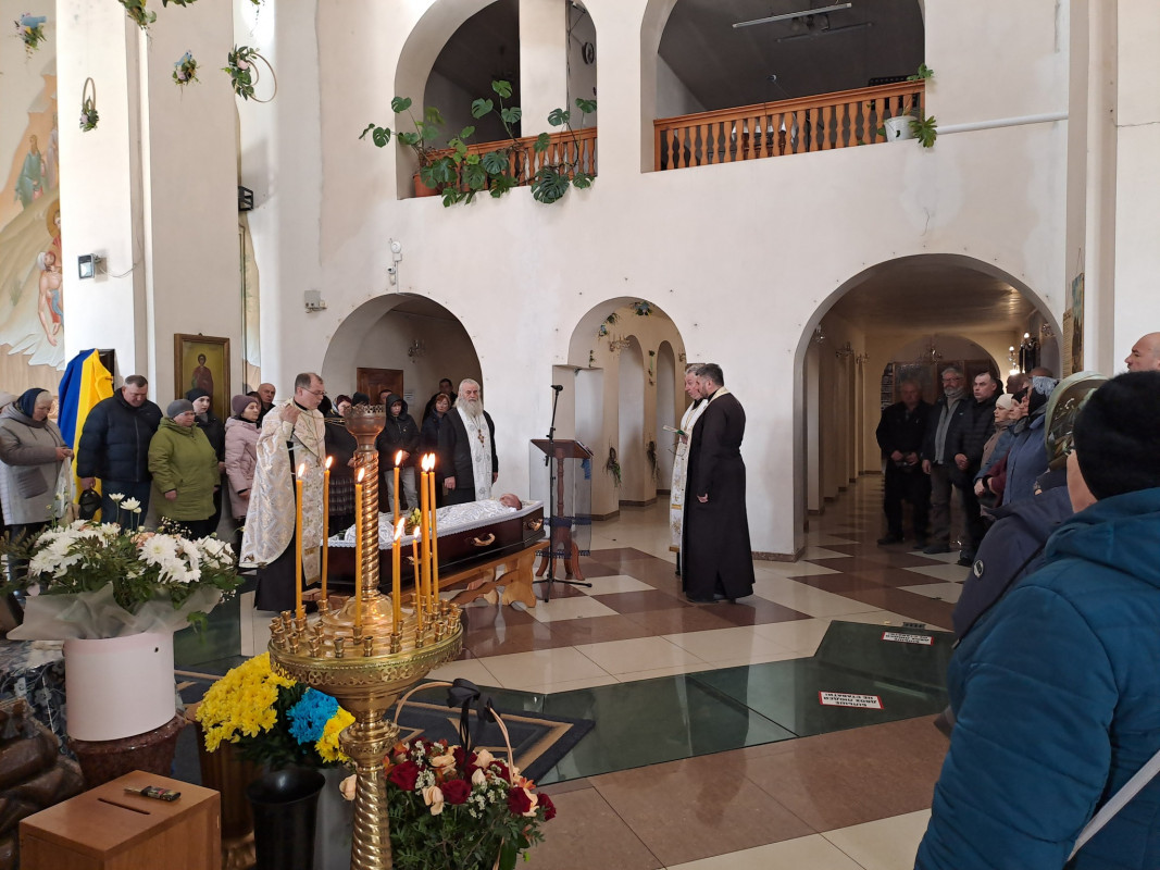 Місяць боровся за життя, проте хвороба взяла гору: на Волині поховали захисника Сергія Сидорука