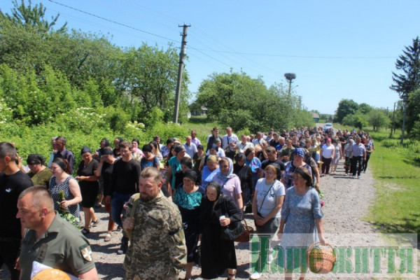 Тиждень не дожив до свого 23-річчя: на Волині поховали Героя