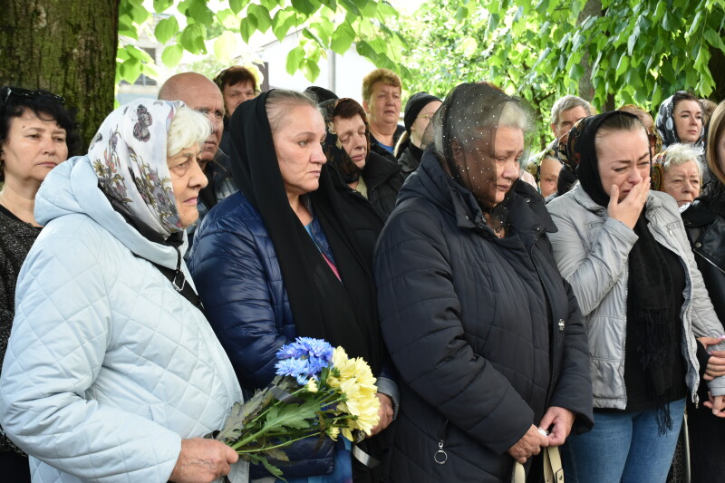 У Луцьку в один день прощалися з трьома Героями - Сергієм Кравченком, Андрієм Крачуновим та Олексієм Каплуном