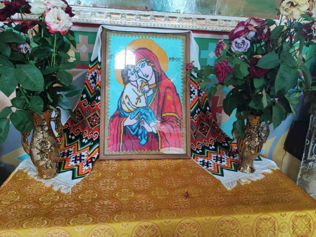 Священник хотів, аби храм належав московському патріархату, а місцеві жителі хотіли молитися рідною мовою: історія храму на Волині