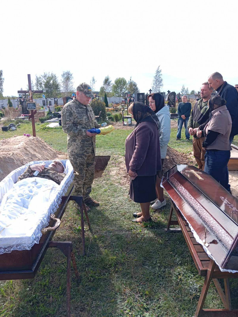 Загинув у бою за волю і незалежність України: на Волині поховали Героя Василя Сахарчука