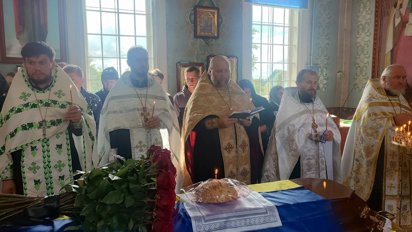 Загинув два роки тому: на Волині попрощалися з 32-річним захисником Сергієм Гальцовим