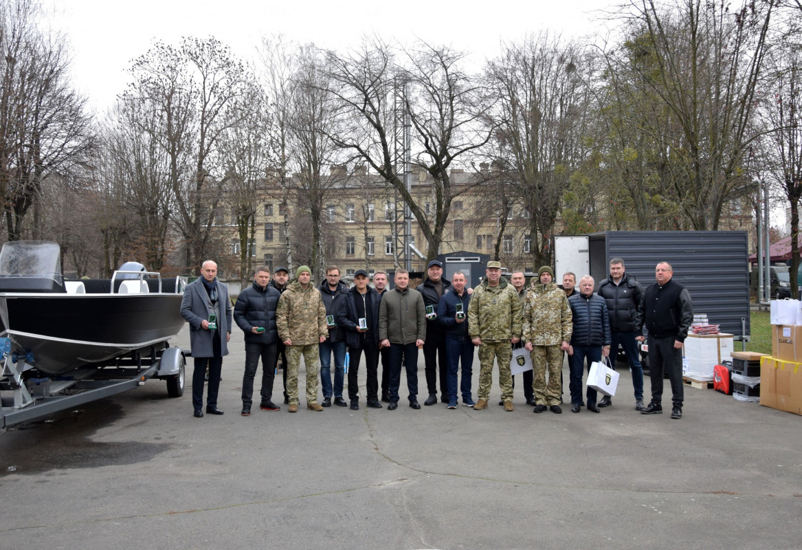 Як волонтери Волині допомагають прикордонникам на передовій