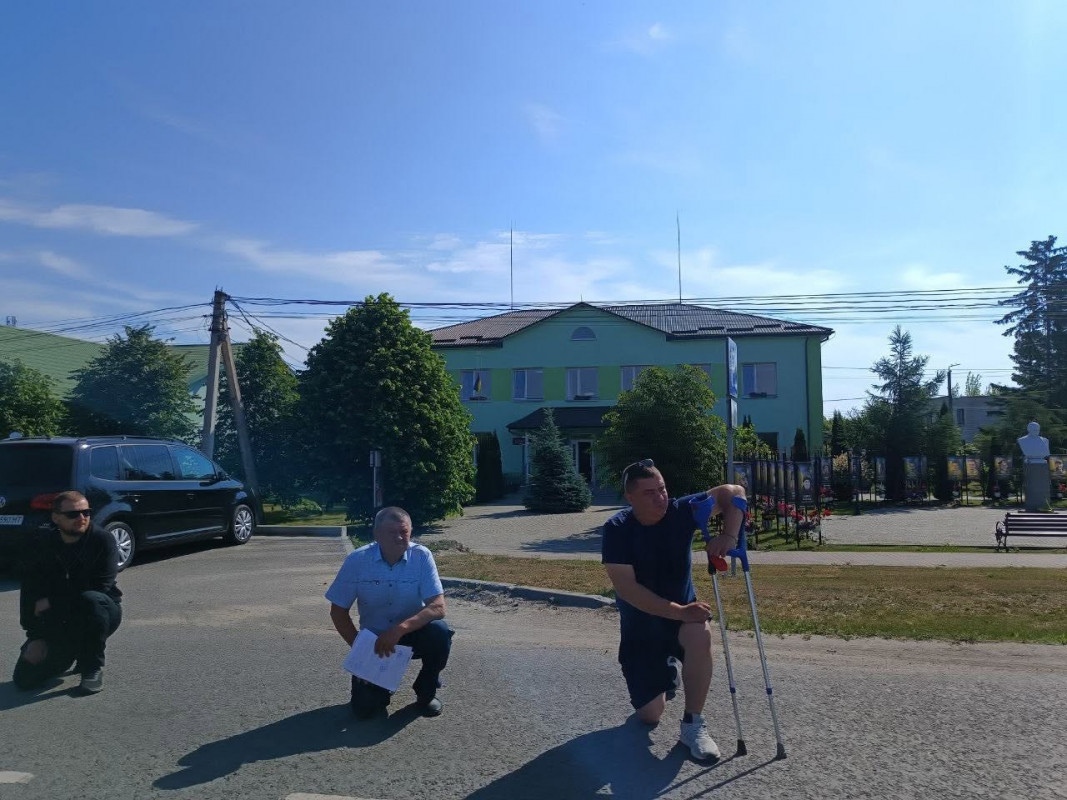 Загинув внаслідок удару FPV-дрона: на Волині попрощалися із Героєм Василем Кавасом