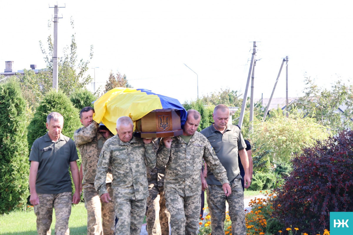 Життя обірвала ДТП: на Волині попрощалися з молодим військовим Олександром Круковцем